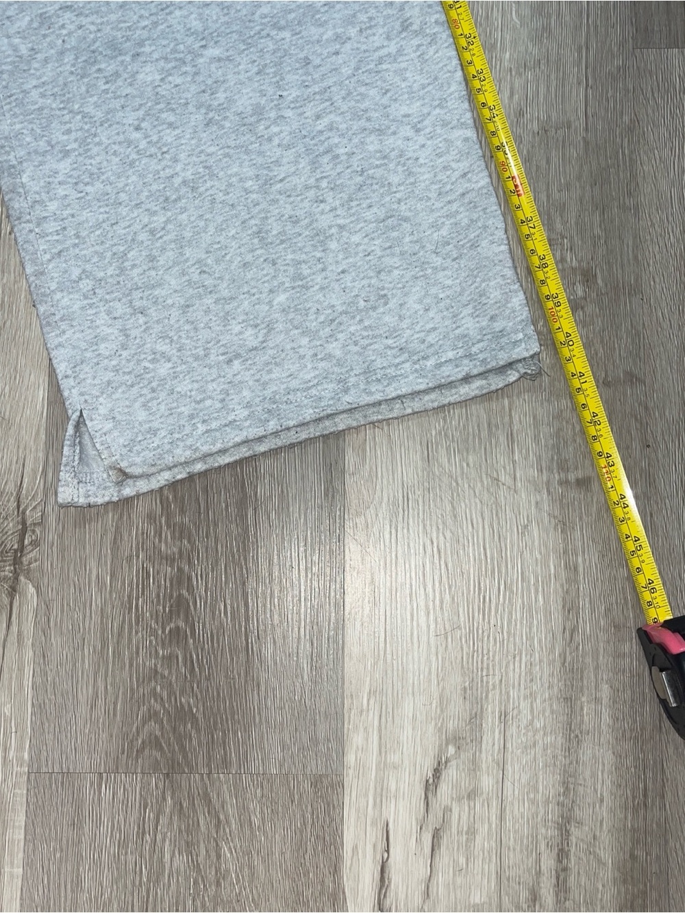 Men's Wide-Leg Gray Drawstring Sweatpants - Picture 3 of 5